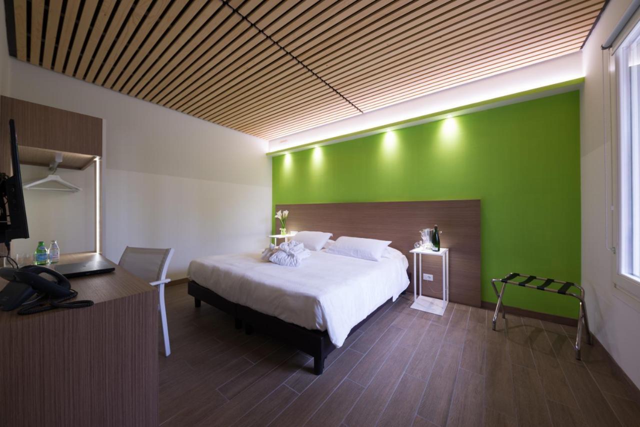 Hotel Marelet Treviglio Kültér fotó